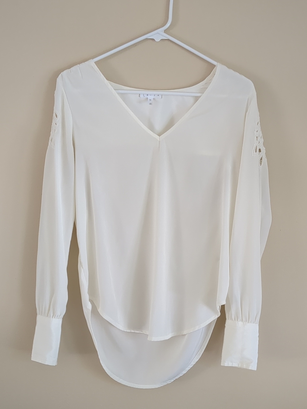 XS Leith Statement Shoulder Shirt Top